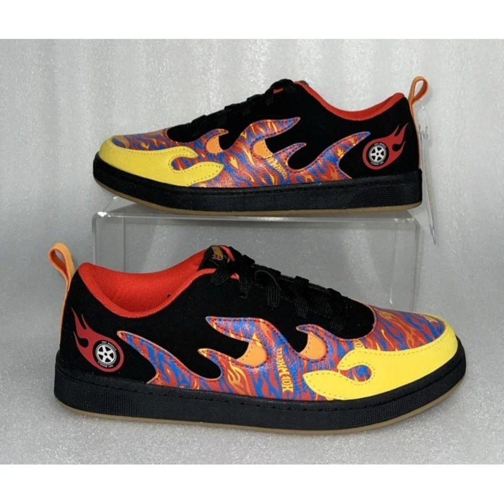 Airwalk‎ x Hot Wheels Classic 2.0 Casual Skate OG Sneakers Big Boys Size 3 New